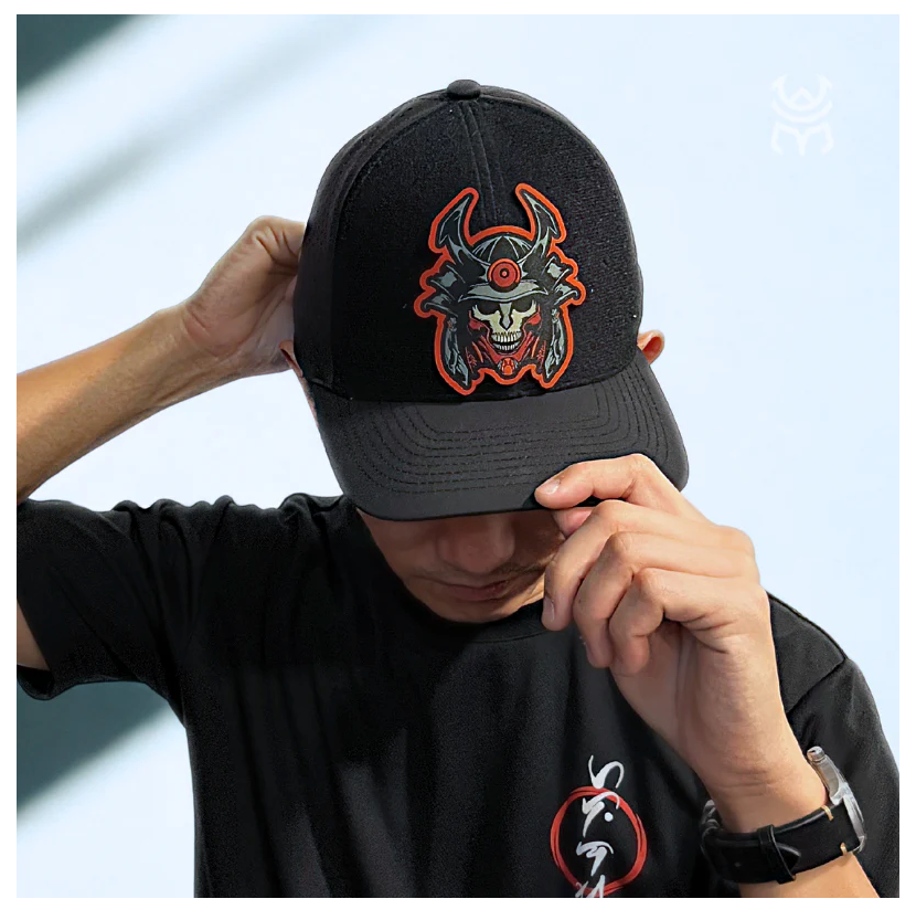 MENIACC The Covr | Tactical Everyday Carry